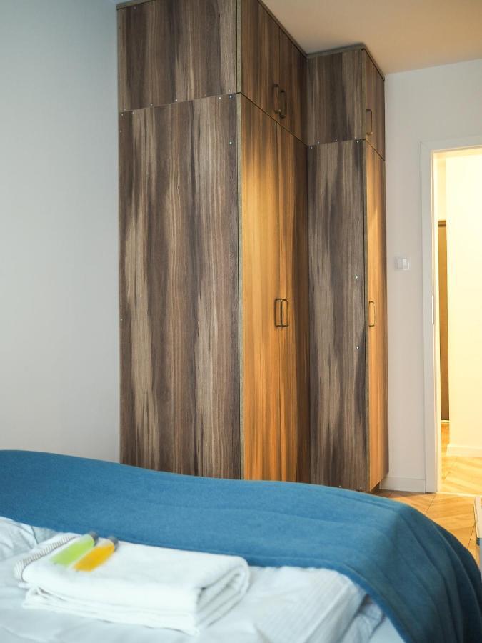 Apartel Krolikarnia Warschau Buitenkant foto